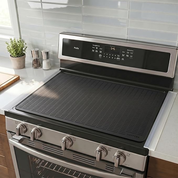 Silicone Stove Gap Covers with Stainless Steel, Oven Gap Filler Seals Gaps Between Stovetop and Counter, Stove Gap Guards Range Trim Kit, Easy to Clean Stove Gap Guard (Clear 2 Pack,25")