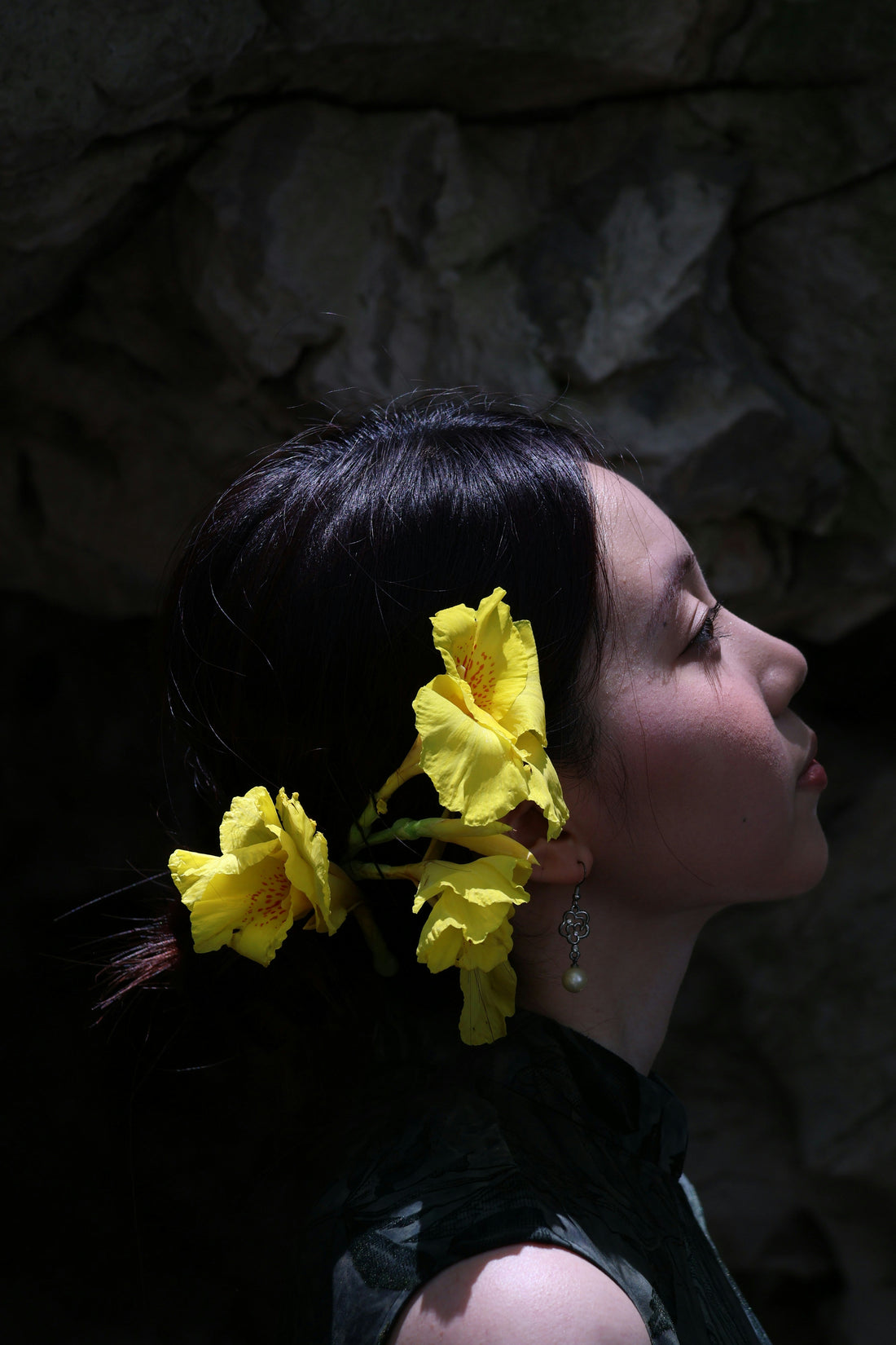 Cheek Makeup Guide: How to Sculpt, Glow, and Enhance Your Natural Features