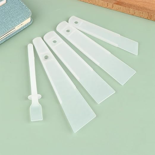 5 Pack Glue Spreader Plastic Glue Smear Plate Scraper Sticks Applicator Tool for Leatherwork Woodwork Handmade DIY Leather Spreads Burnishing Gum Art Craft Project