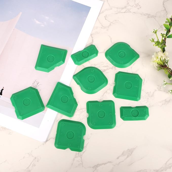 Tinoaly 10pcs Silicone Caulking Tool Kit, Caulk Remover Tool Portable Sealant Scraper Reusable Grout Scraper for Kitchen Bathroom Floor (Green)