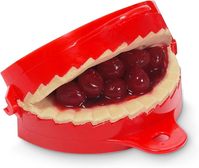Starfrit Gourmet - Set of 5 Dough Presses - Crimped Edge Design - Great for Dumplings, Raviolis, Calzones, Fruits Pies and Perogies
