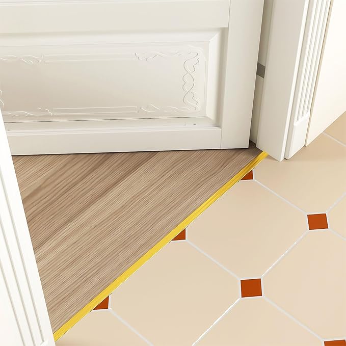 26 Feet Flexible Corner Protector Trim Molding 0.8 in Width Peel and Stick Molding 90 Inside & Outside Corner Guards Trim for Tile and Wall Edges Gaps, Furniture and Wall Repair-Gold