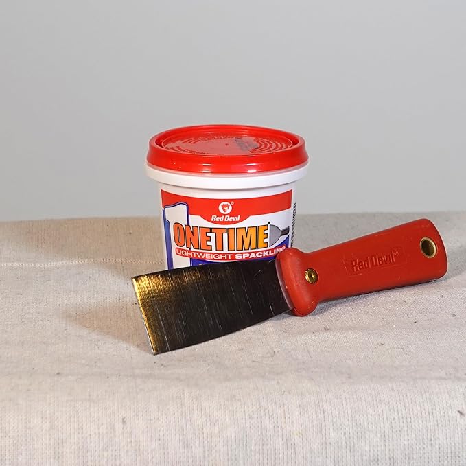 Red Devil 4824 1-1/2" Flex Putty Knife , Black
