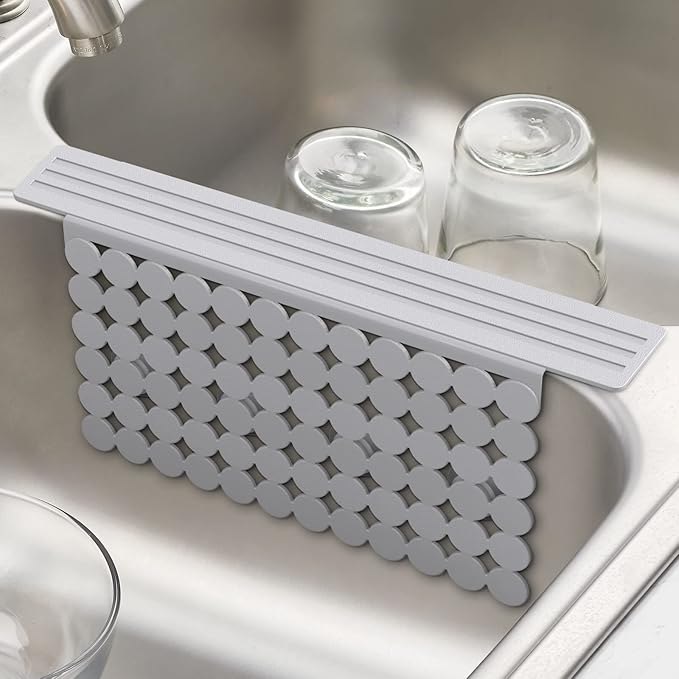 Bligli Plastic Sink Saddle, Sink Divider Mat with Strong Suction Cups, Kitchen Divided Sink Protector Mat for Glassware Dishes, Easy to Clean and No Smell, 9.5" x 12", Grey