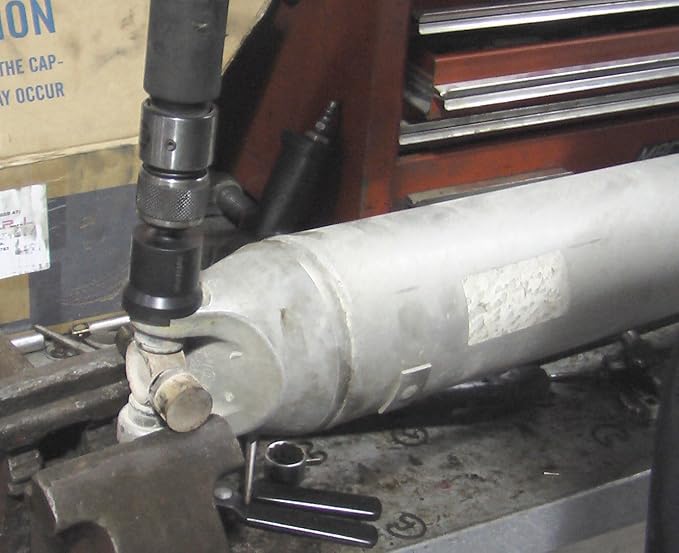 Lisle 18980 Pneumatic U Joint Driver