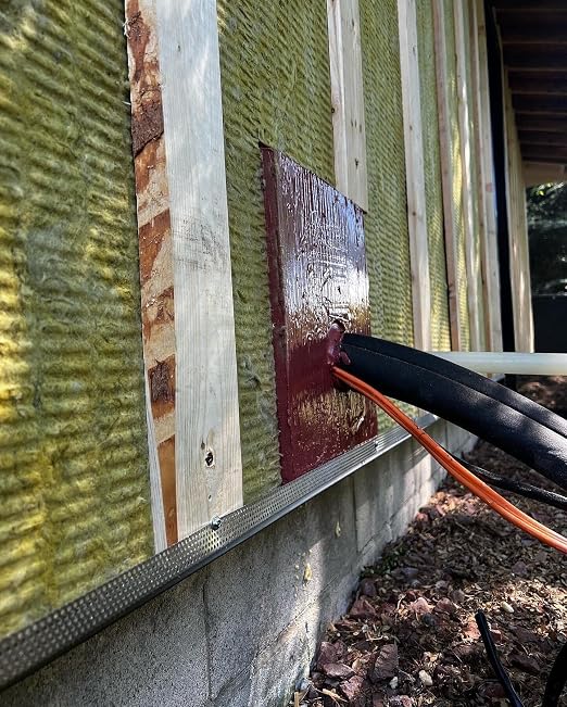 PROSOCO FastFlash | Waterproof and Airtight Fluid-Applied Flashing Membrane - Trusted by Professionals (4)