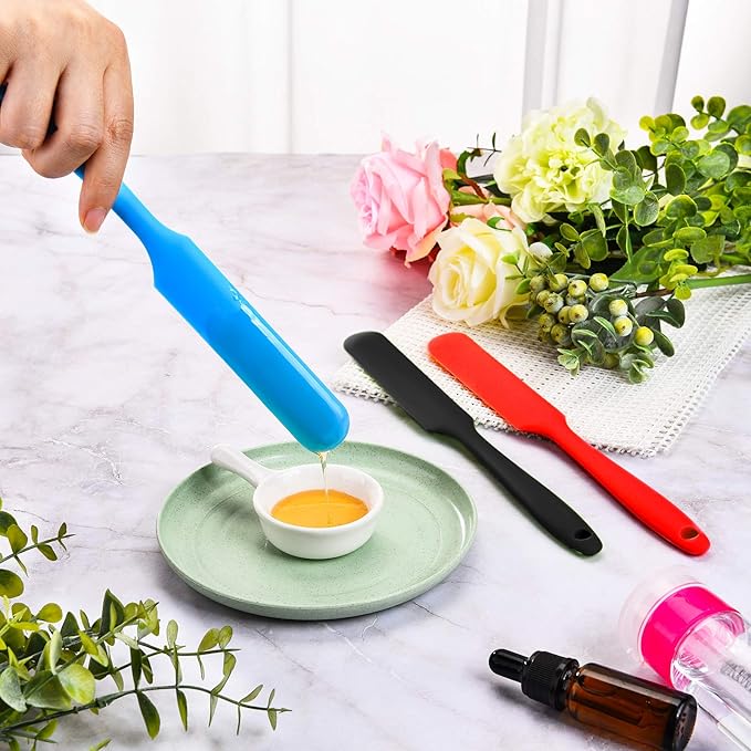 Mudder 3 Pcs Non-stick Wax Spatulas Silicone Waxing Applicator Hair Removal Sticks Applicator Spatula Reusable Hard Wax Scraper for Home Salon Body Use(Black, Red, Blue)