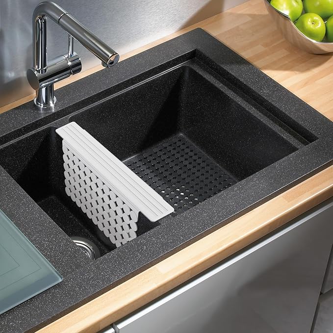 Bligli Plastic Sink Saddle, Sink Divider Mat with Strong Suction Cups, Kitchen Divided Sink Protector Mat for Glassware Dishes, Easy to Clean and No Smell, 9.5" x 12", White
