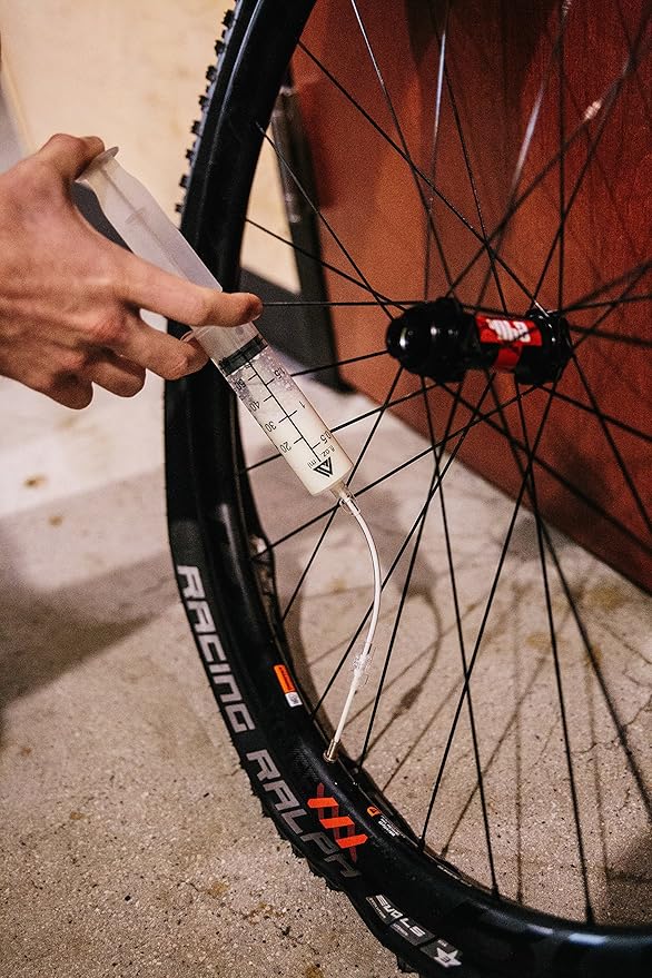 KOM Cycling Tubeless Sealant Injector Syringe and Presta Valve Core Removal Tool by Designed for Stans No Tubes sealant and Other sealants …